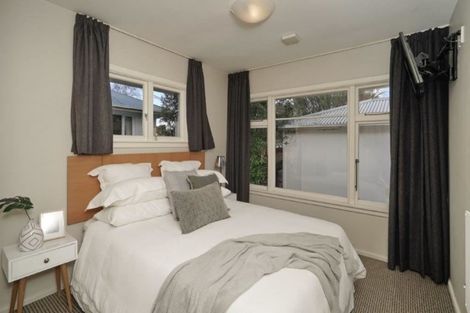 Photo of property in 420 Memorial Avenue, Burnside, Christchurch, 8053