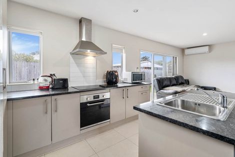 Photo of property in 19b James Street, Mangere East, Auckland, 2024