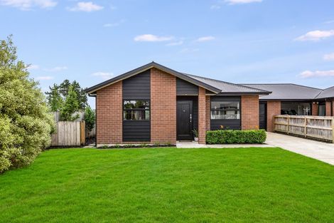 Photo of property in 14/11u Errol Close, Burbush, Hamilton, 3288