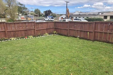 Photo of property in 3/1a Becroft Drive, Forrest Hill, Auckland, 0620