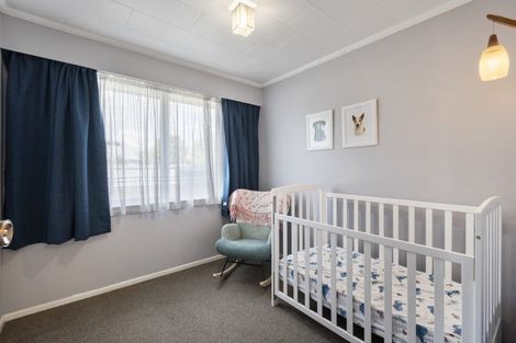 Photo of property in 14 Wilson Street, Bulls, 4818