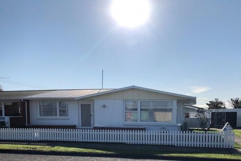 Photo of property in 1 Newbourne Crescent, Redwoodtown, Blenheim, 7201