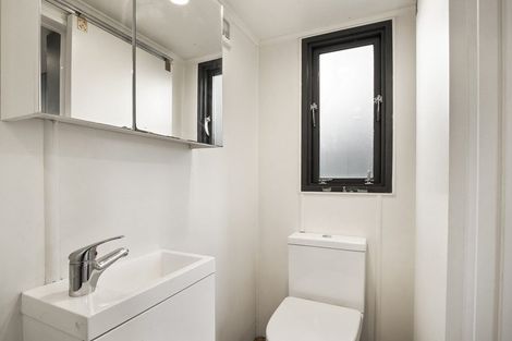 Photo of property in 2 Iona Street, Mornington, Dunedin, 9011