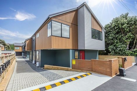 Photo of property in 69u1 Darlington Road, Miramar, Wellington, 6022