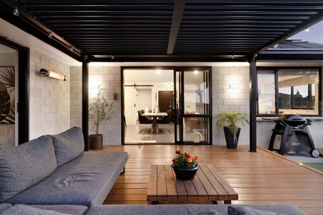 Photo of property in 16 Huria Vista, Pyes Pa, Tauranga, 3112