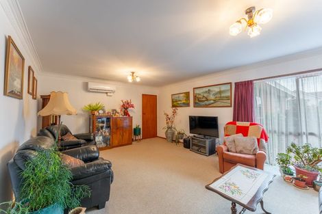 Photo of property in 1 Orielton Place, Gleniti, Timaru, 7910
