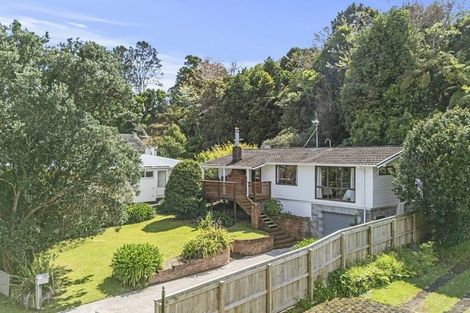 Photo of property in 23 Ambury Place, Merrilands, New Plymouth, 4312