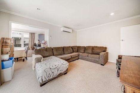 Photo of property in 33 English Street, St Andrews, Hamilton, 3200