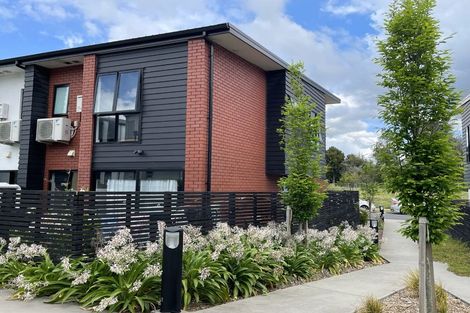 Photo of property in 16 Shortfin Place, Flat Bush, Auckland, 2019