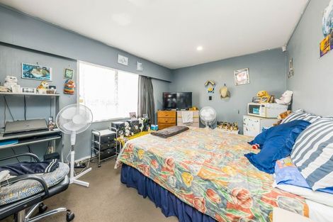 Photo of property in 2/2a Hutt Road, Manurewa, Auckland, 2102