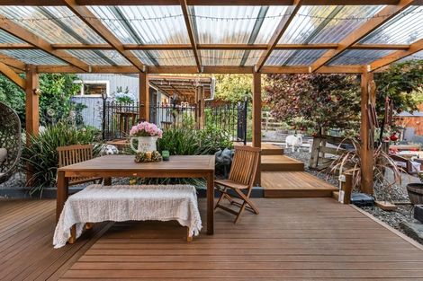 Photo of property in 9 Highbury Drive, Levin, 5510