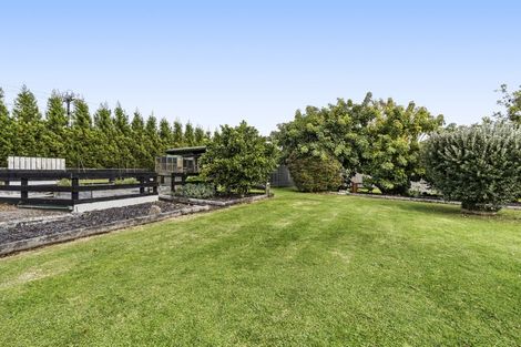 Photo of property in 484 Corbett Road, Lepperton, New Plymouth, 4373