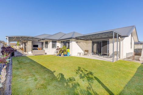Photo of property in 10 Carlingford Rise, Dinsdale, Hamilton, 3204