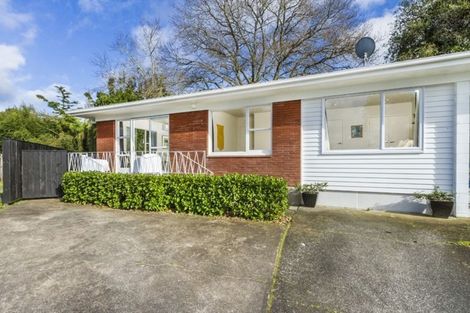Photo of property in 1/1 Hatherlow Street, Glenfield, Auckland, 0629