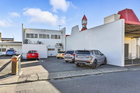 Photo of property in 224 Oxford Street, South Dunedin, Dunedin, 9012