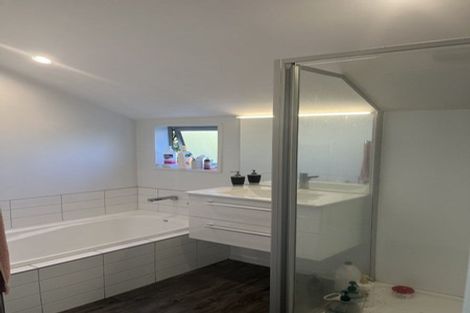 Photo of property in 2/33 Geraldine Street, Edgeware, Christchurch, 8013
