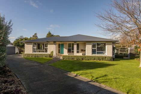 Photo of property in 16a Oldham Crescent, Halswell, Christchurch, 8025