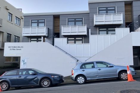 Photo of property in Pirie Street Townhouses, 35u3 Pirie Street, Mount Victoria, Wellington, 6011
