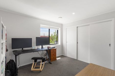 Photo of property in 7/89 Hobsonville Point Road, Hobsonville, Auckland, 0616