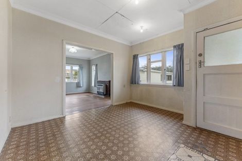 Photo of property in 5 Graham Street, Levin, 5510