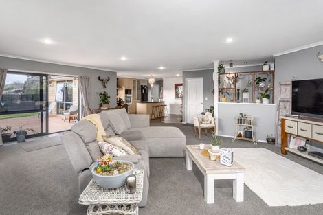 Photo of property in 1 Heritage Close, Whitianga, 3510