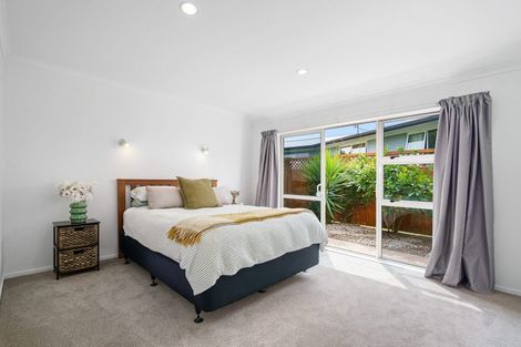 Photo of property in 49 Weld Street, Cambridge, 3434