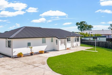 Photo of property in 10a Branksome Place, Parklands, Christchurch, 8083