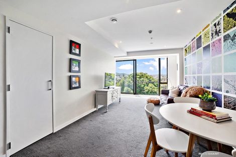 Photo of property in Nouvo Apartments, 4a/21 Rugby Street, Mount Cook, Wellington, 6021