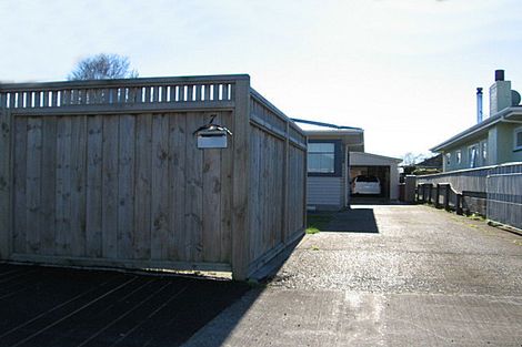 Photo of property in 7 Milton Street, Roslyn, Palmerston North, 4414