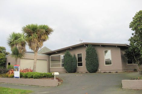Photo of property in 35 Mcdougall Avenue, St Albans, Christchurch, 8014