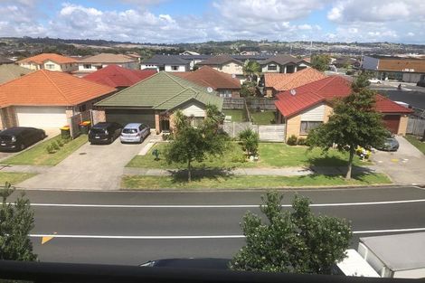 Photo of property in 1/66 Jeffs Road, Flat Bush, Auckland, 2016