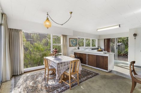 Photo of property in 6 The Esplanade, Castor Bay, Auckland, 0620