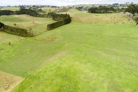 Photo of property in 41 Mcnaughten Road, Karioitahi, Waiuku, 2683