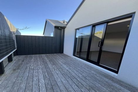 Photo of property in 17/6u Oswald Crescent, Paparangi, Wellington, 6037