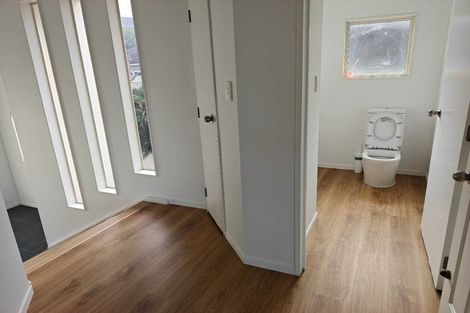 Photo of property in 42 Sharon Road, Waiake, Auckland, 0630