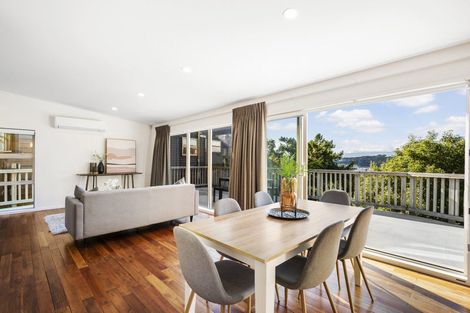 Photo of property in 32 Farnham Street, Mornington, Wellington, 6021