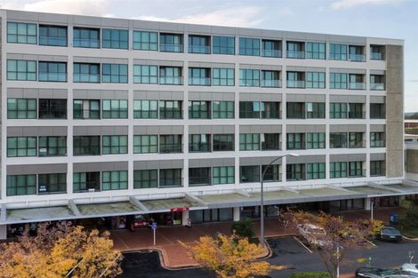 Photo of property in Royal Court Apartments, 1193unit Hinemoa Street, Rotorua, 3010