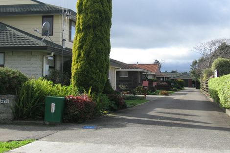Photo of property in Charleville Court, 5/225 Ruahine Street, Roslyn, Palmerston North, 4414