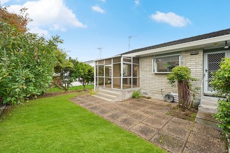 Photo of property in 15 Bains Avenue, Hamilton East, Hamilton, 3216