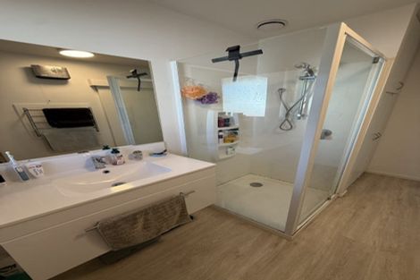 Photo of property in 2/259a Fifield Terrace, Opawa, Christchurch, 8023