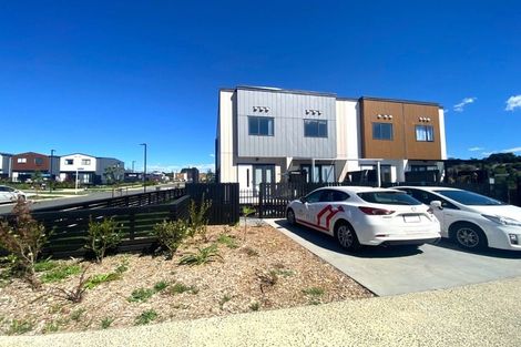 Photo of property in 8 Bugle Road, Totara Park, Auckland, 2019