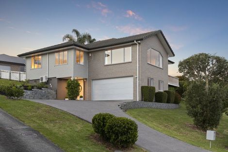 Photo of property in 10 Abby Close, Pukekohe, 2120