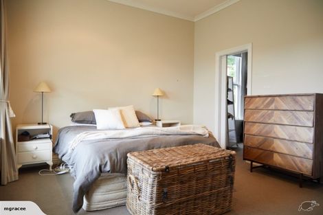 Photo of property in 53 Garden Road, Northland, Wellington, 6012