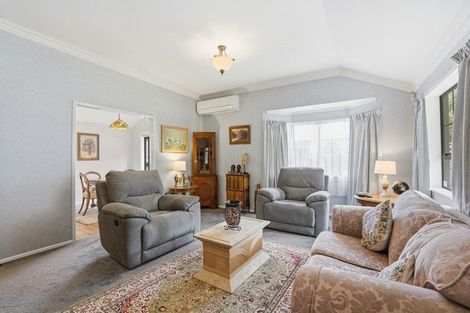 Photo of property in 12a Kent Road, Saint Johns Hill, Whanganui, 4501