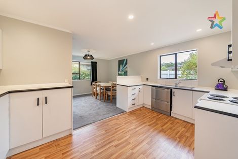Photo of property in 286f1- Fergusson Drive, Heretaunga, Upper Hutt, 5018