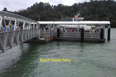Photo of property in The Haven, 14/120 Beach Haven Road, Beach Haven, Auckland, 0626