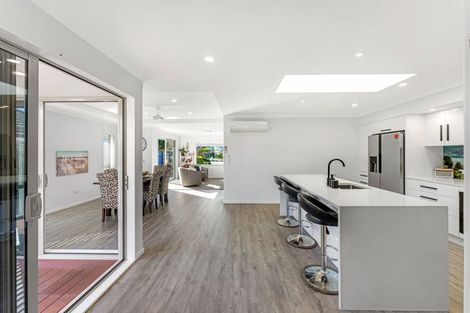 Photo of property in 18 Torrey Pines, Waimairi Beach, Christchurch, 8083