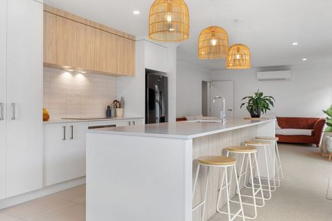 Photo of property in 83 Hills View Drive, Papamoa, 3118