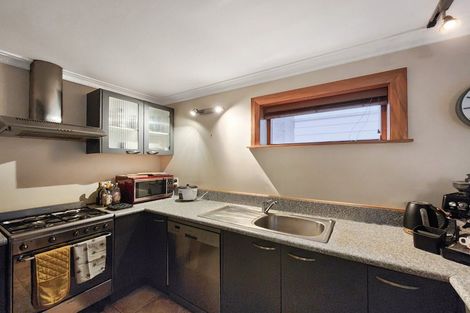 Photo of property in 76 Glenmore Street, Northland, Wellington, 6012