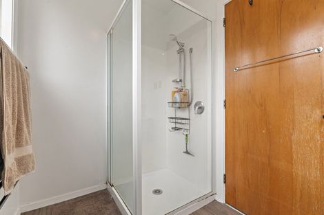 Photo of property in 9 Esher Place, Saint Martins, Christchurch, 8022